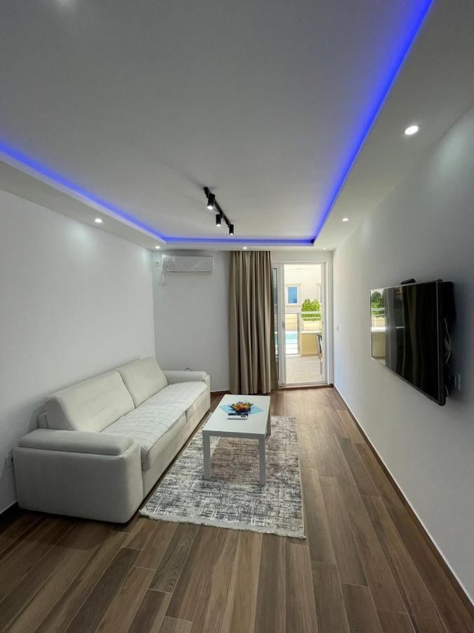 Charm Apartment Petrovac Exterior photo